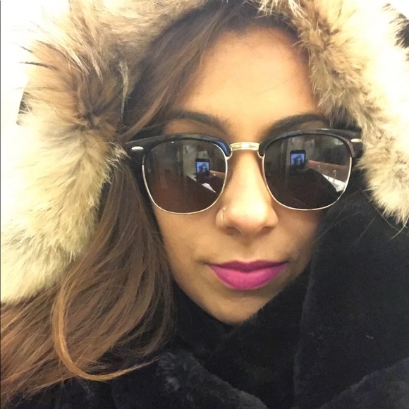 Meet your Posher, Khushboo - Picture 3 of 5